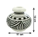 vase small white 1.1.webp